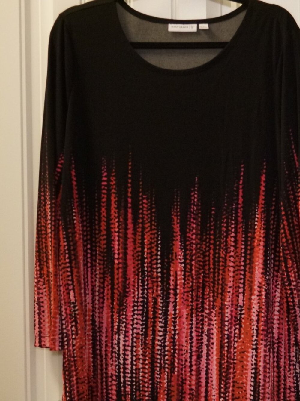 Susan Graver Liquid Knit Long Sleeve Border Print Tunic Size L